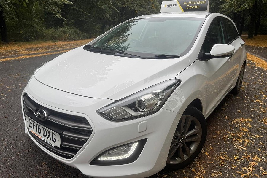 2016 Hyundai i30 photo 11