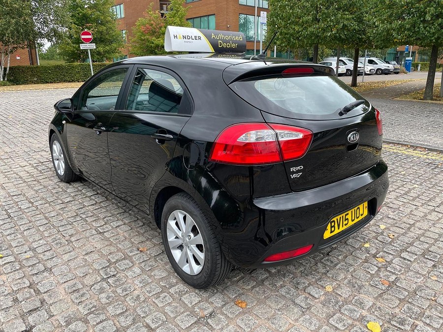 2015 Kia Rio photo 5