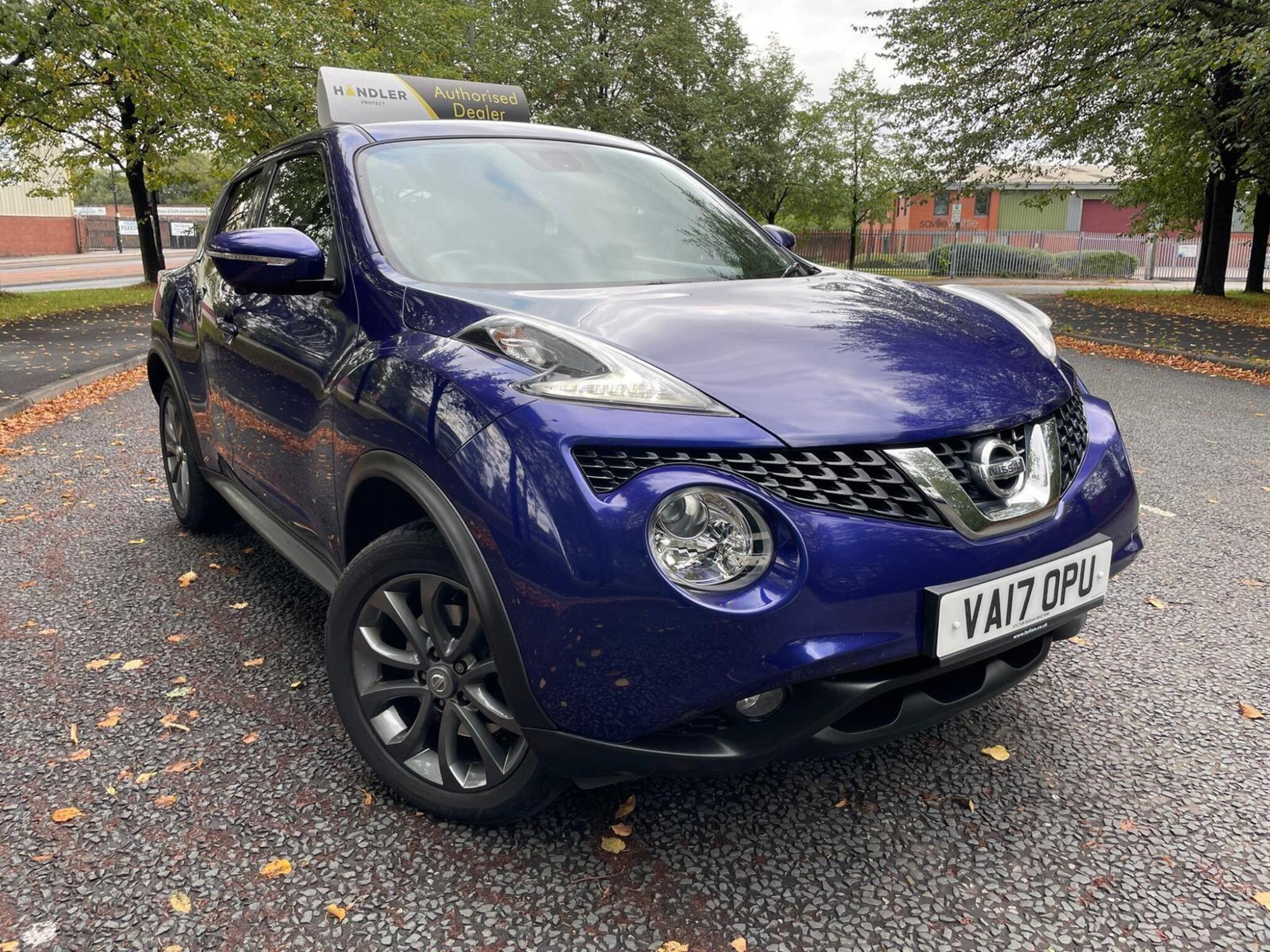 2017 Nissan Juke 1.6 DIG-T Tekna SUV 5dr Petrol Manual Euro 6 (s/s) (190 ps) for sale at Bros Motors