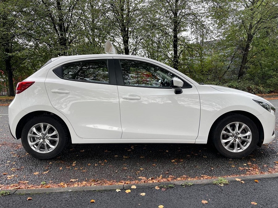 2018 Mazda Mazda2 photo 8