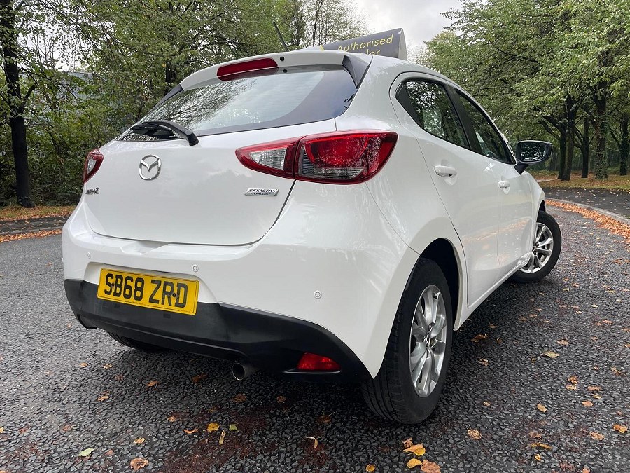 2018 Mazda Mazda2 photo 12