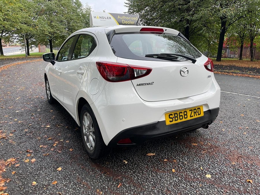 2018 Mazda Mazda2 photo 5