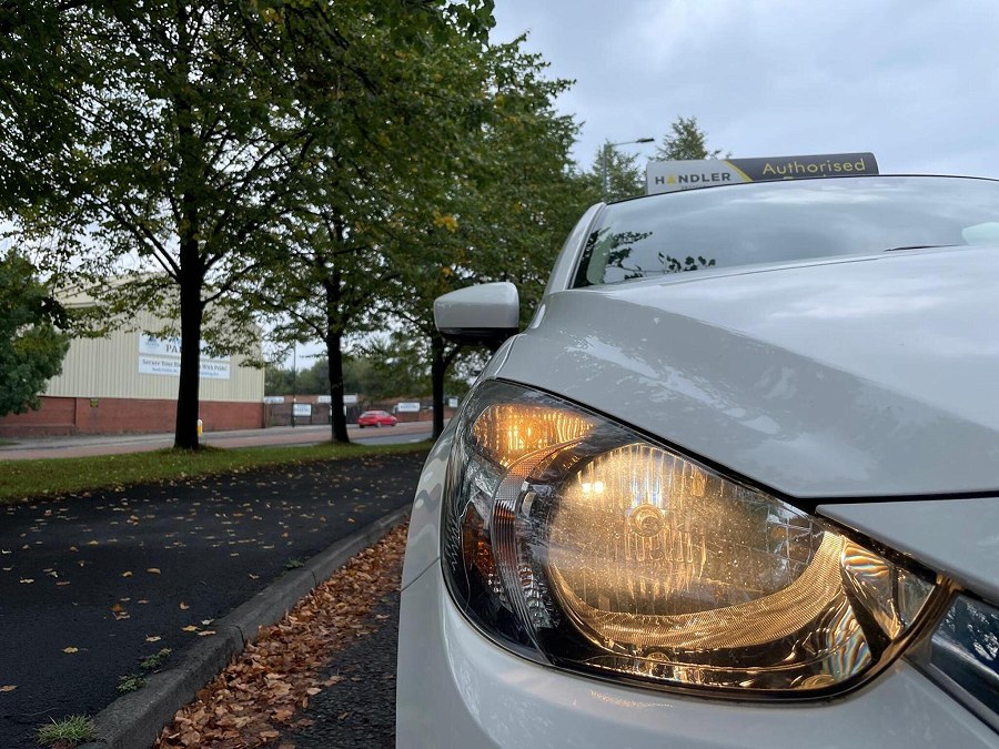 2018 Mazda Mazda2 photo 13