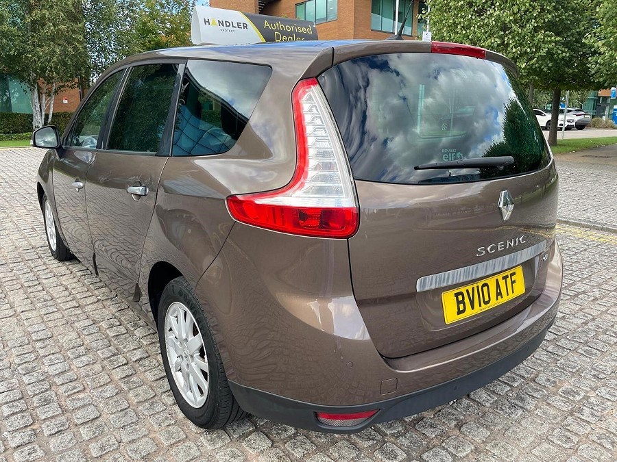2010 Renault Grand Scenic photo 5