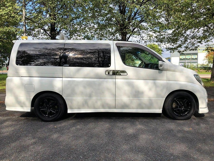 2009 Nissan Elgrand photo 8