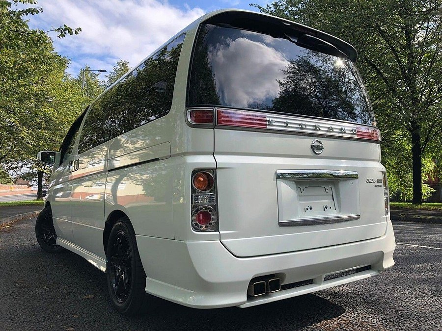 2009 Nissan Elgrand photo 10