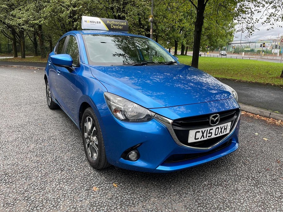 2015 Mazda Mazda2 photo 9