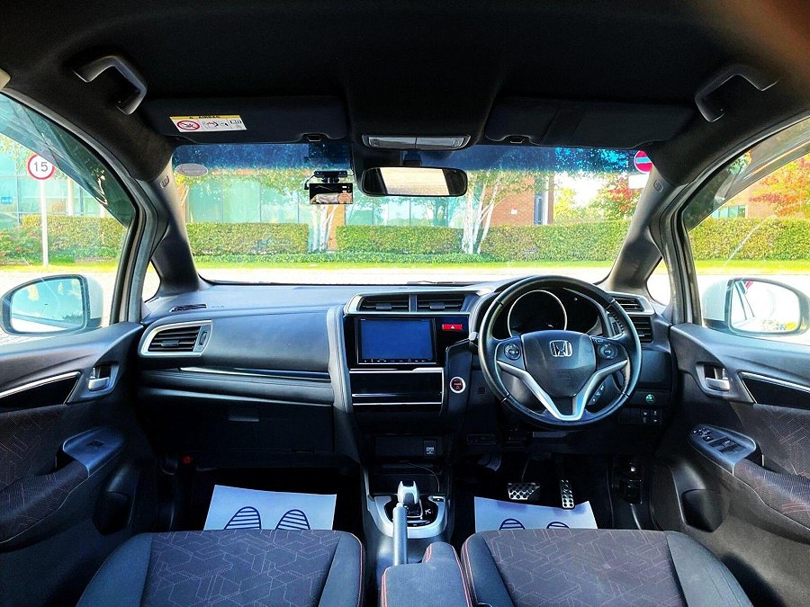 2016 Honda Fit photo 14