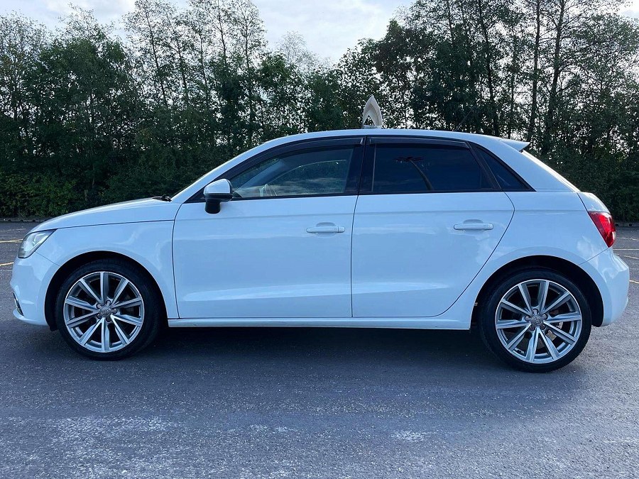 2013 Audi A1 photo 4