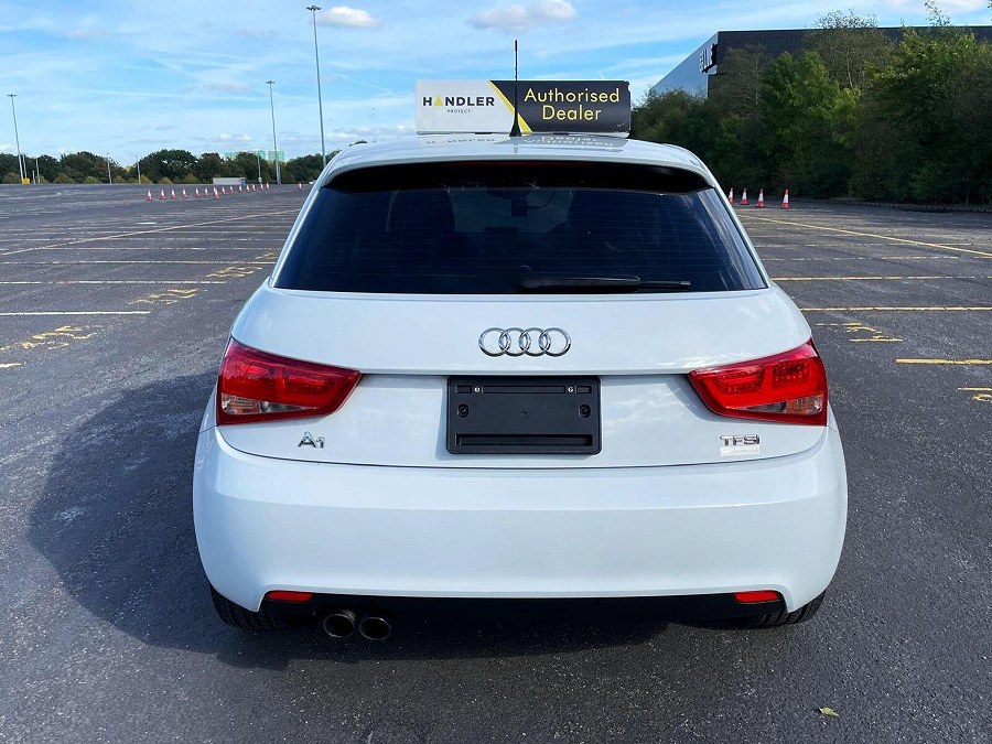 2013 Audi A1 photo 6