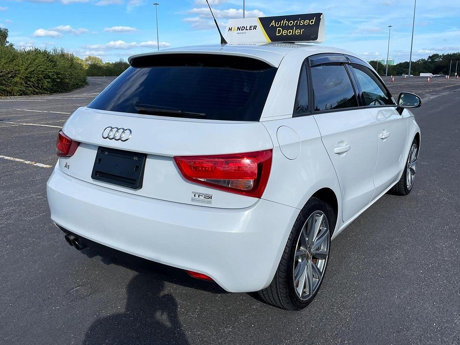2013 Audi A1 photo 7