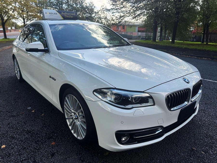 2015 BMW 5 Series photo 9