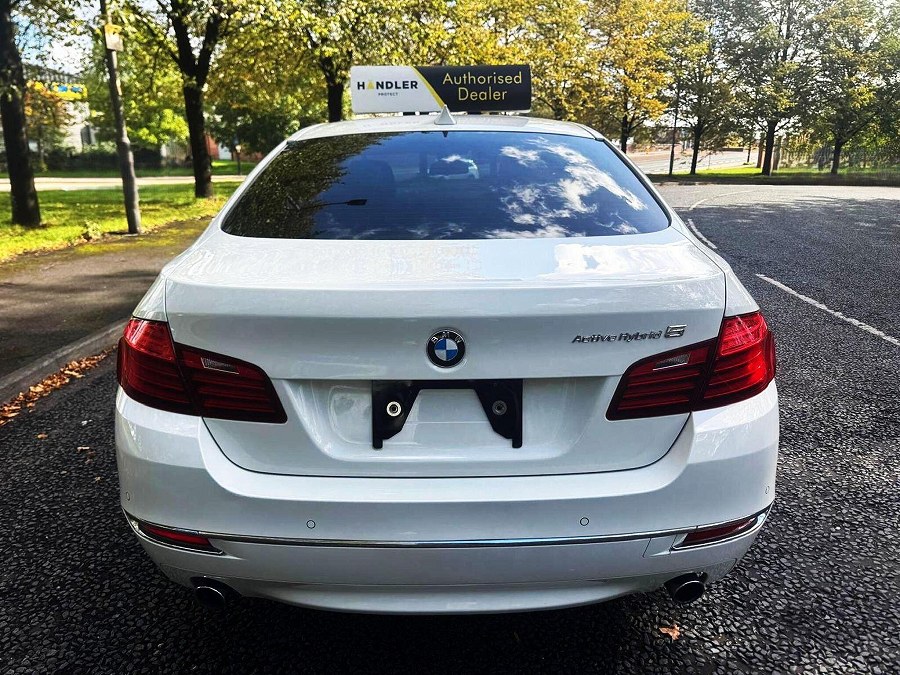 2015 BMW 5 Series photo 6