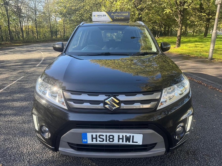 Suzuki Vitara photo 2