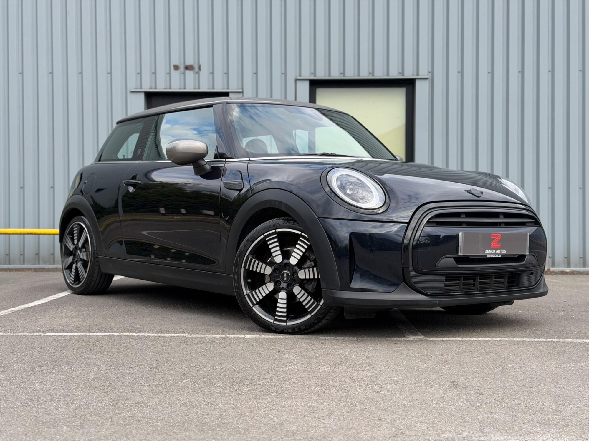 MINI Hatch