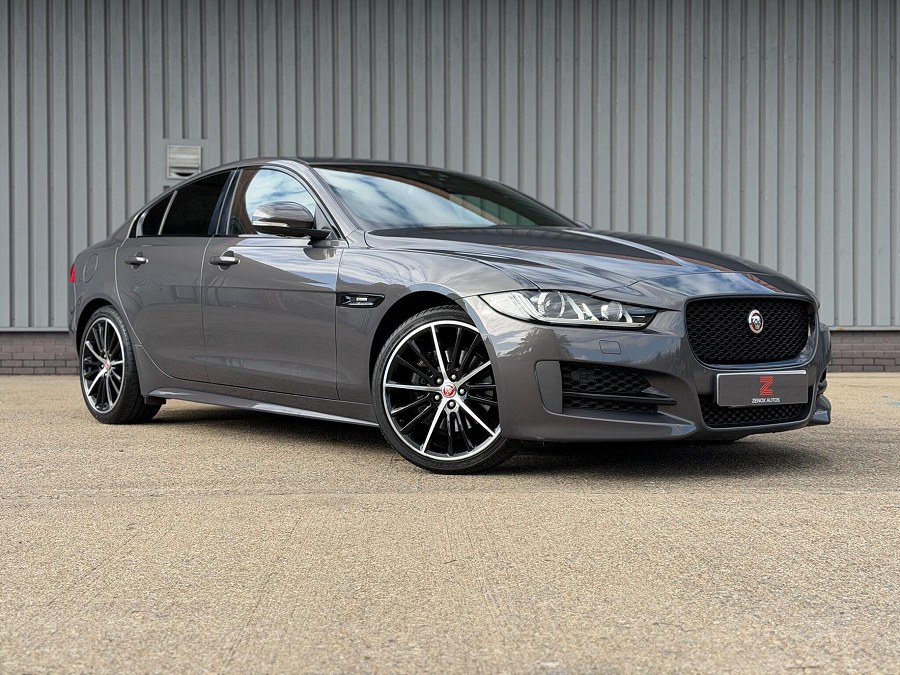 Jaguar XE