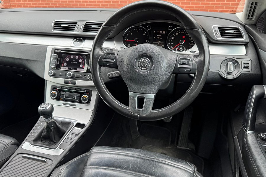 2011 Volkswagen CC photo 3