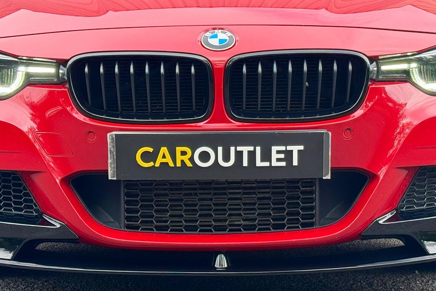 2019 BMW 3 Series photo 7