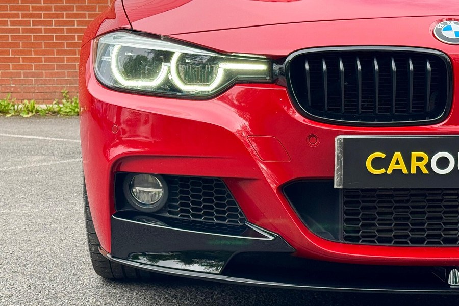 2019 BMW 3 Series photo 8