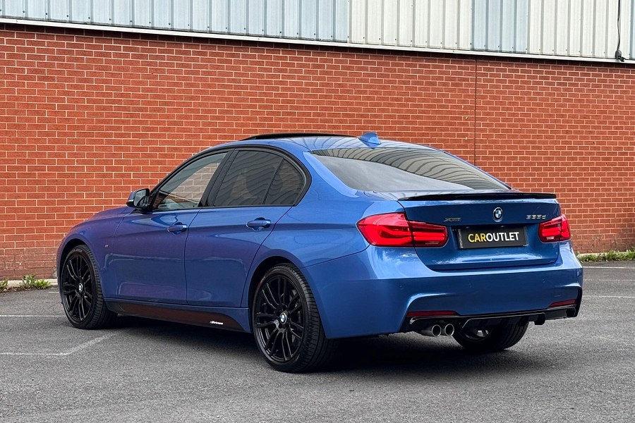 2015 BMW 3 Series photo 6