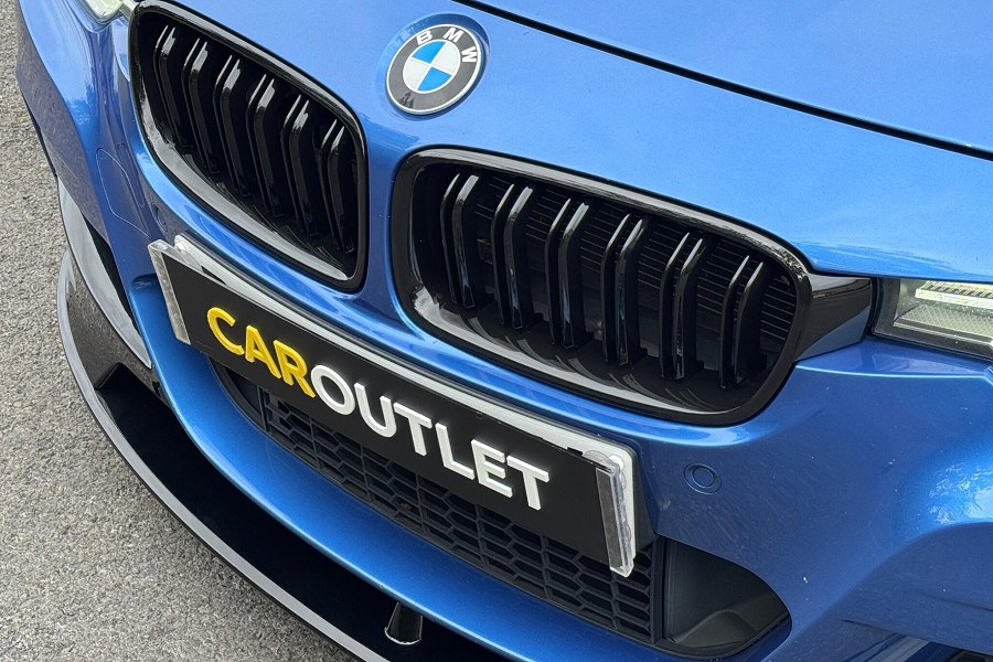 2015 BMW 3 Series photo 8