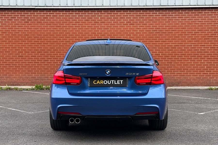 2015 BMW 3 Series photo 7