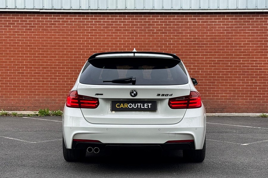 2013 BMW 3 Series photo 7