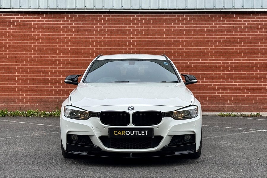 2013 BMW 3 Series photo 4