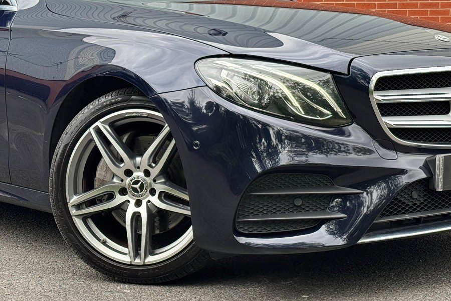 2017 Mercedes-Benz E Class photo 12