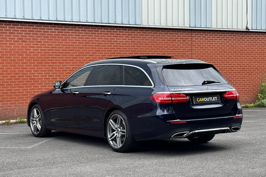 2017 Mercedes-Benz E Class photo 6