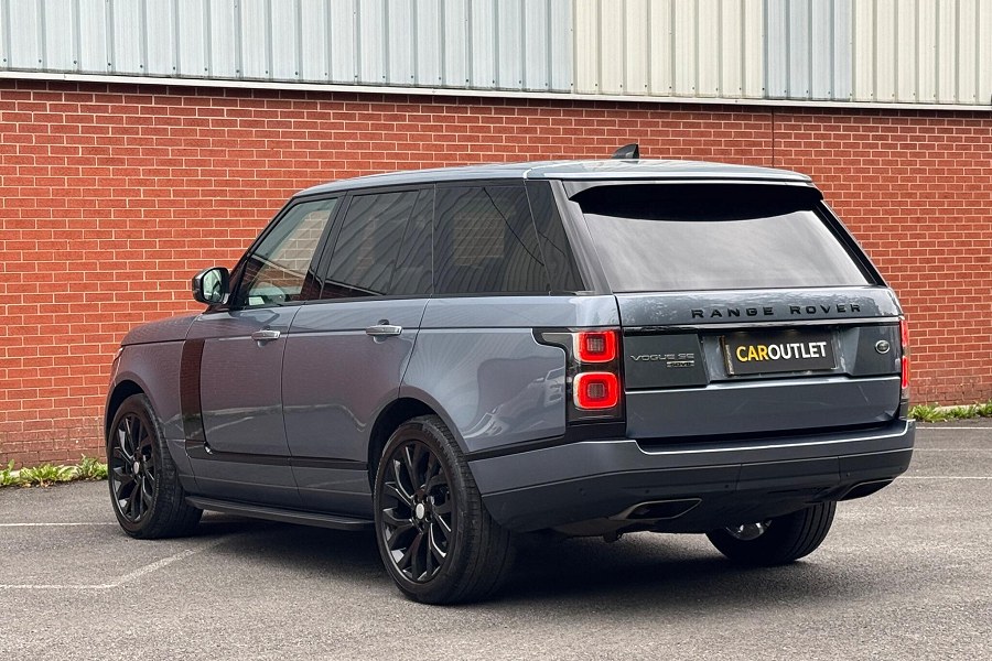 2018 Land Rover Range Rover photo 8