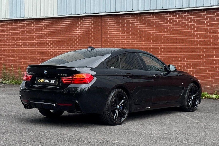BMW 4 Series Gran Coupe photo 2