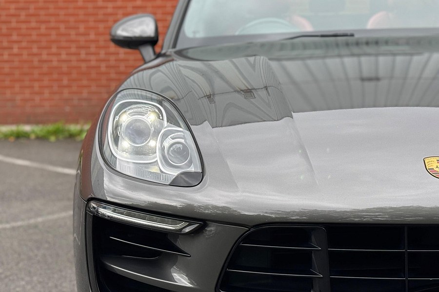 2015 Porsche Macan photo 8