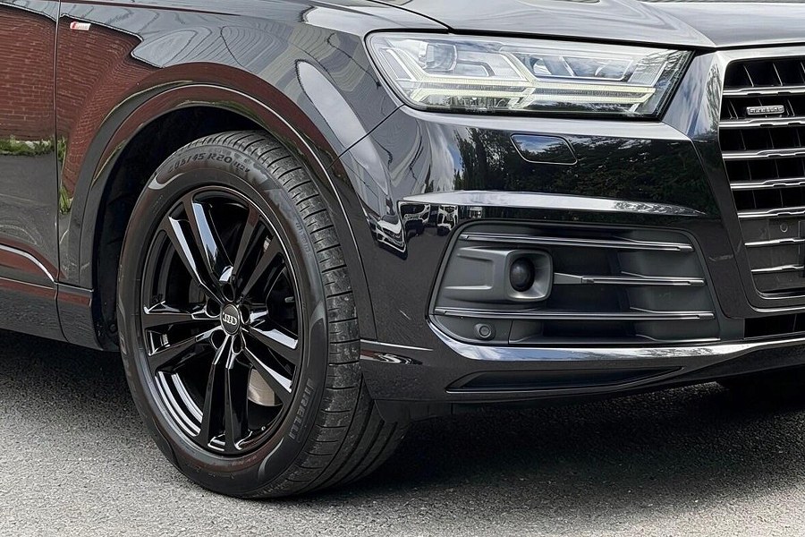 2016 Audi Q7 photo 11