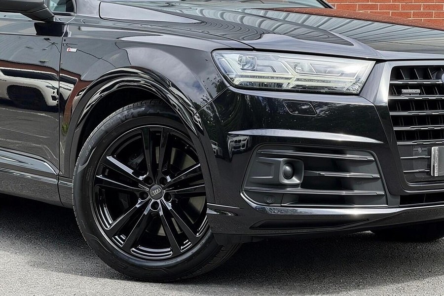 2016 Audi Q7 photo 13