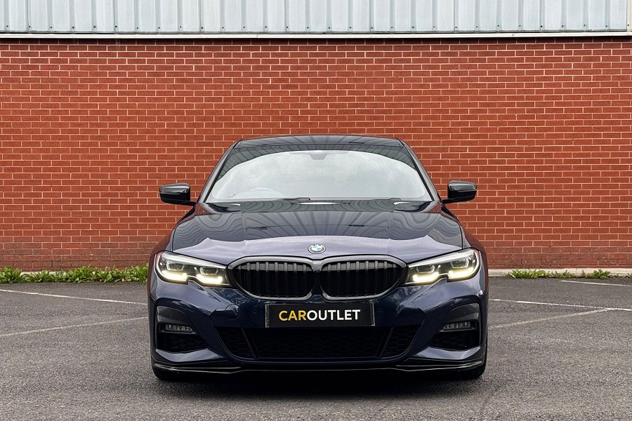 2020 BMW 3 Series photo 4