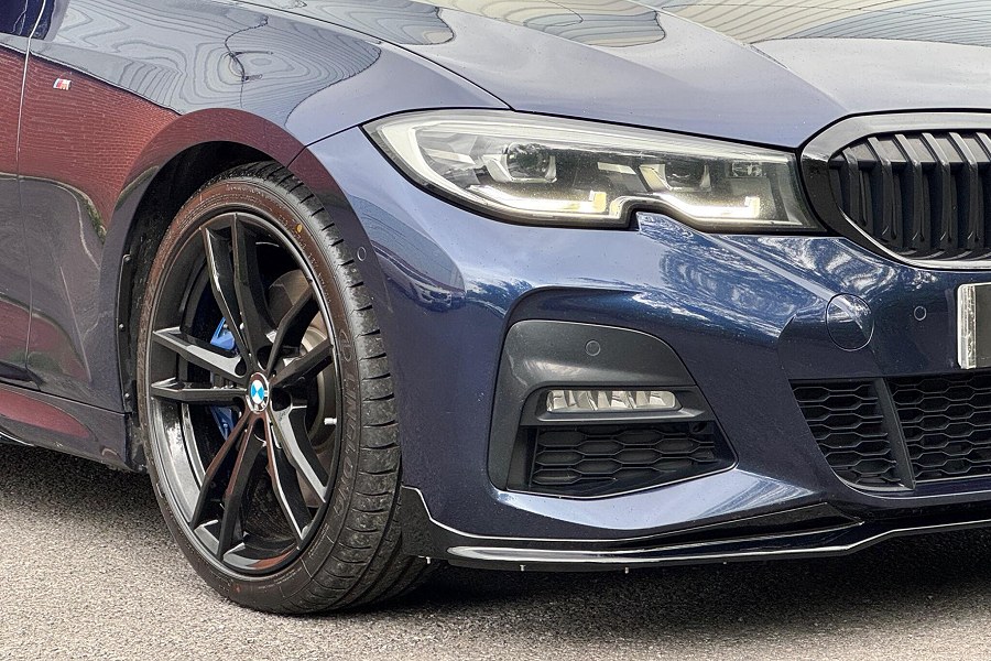 2020 BMW 3 Series photo 10