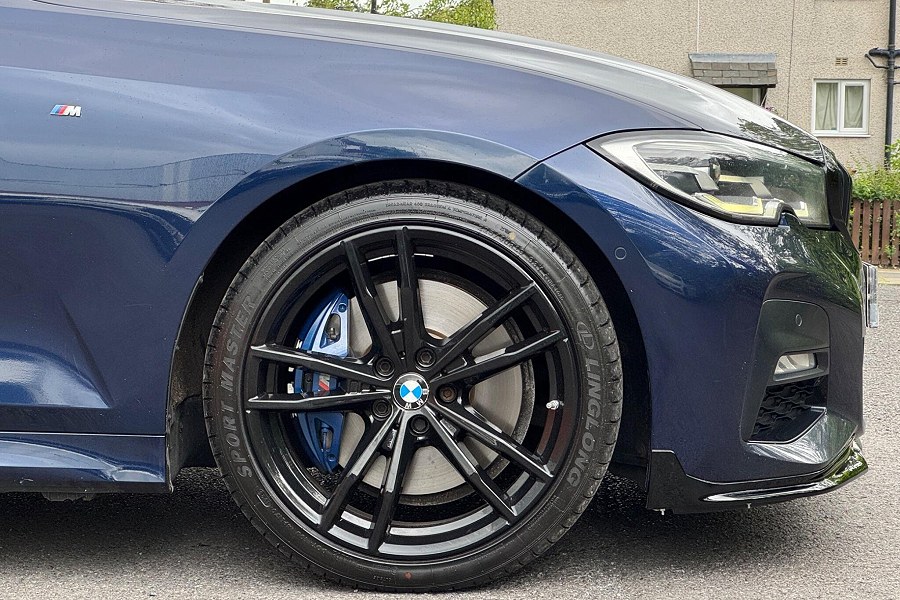 2020 BMW 3 Series photo 11