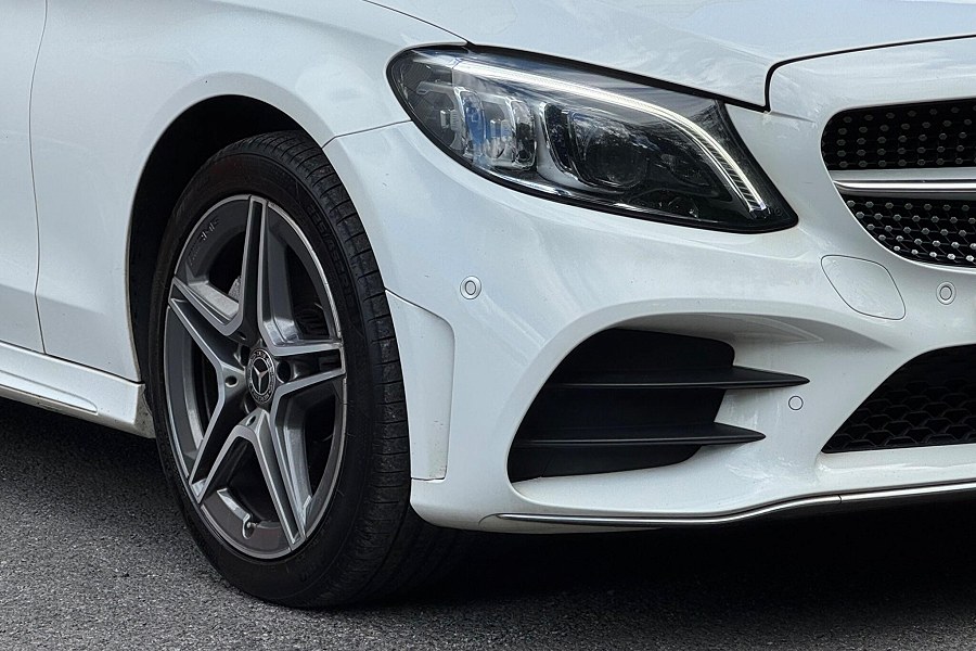 2018 Mercedes-Benz C Class photo 10