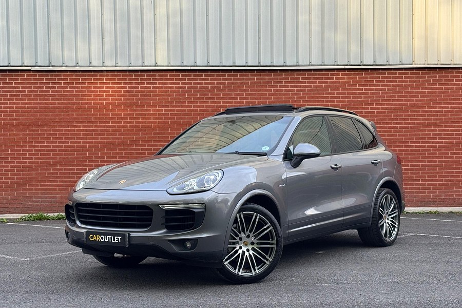 2017 Porsche Cayenne photo 5