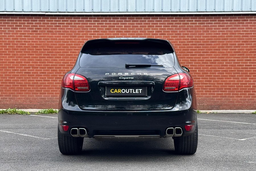 2014 Porsche Cayenne photo 7