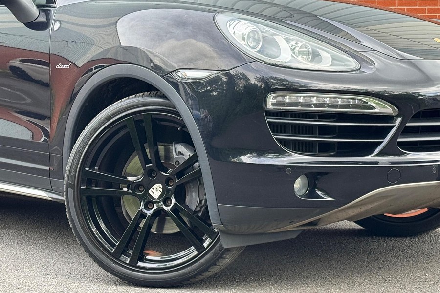 2014 Porsche Cayenne photo 9