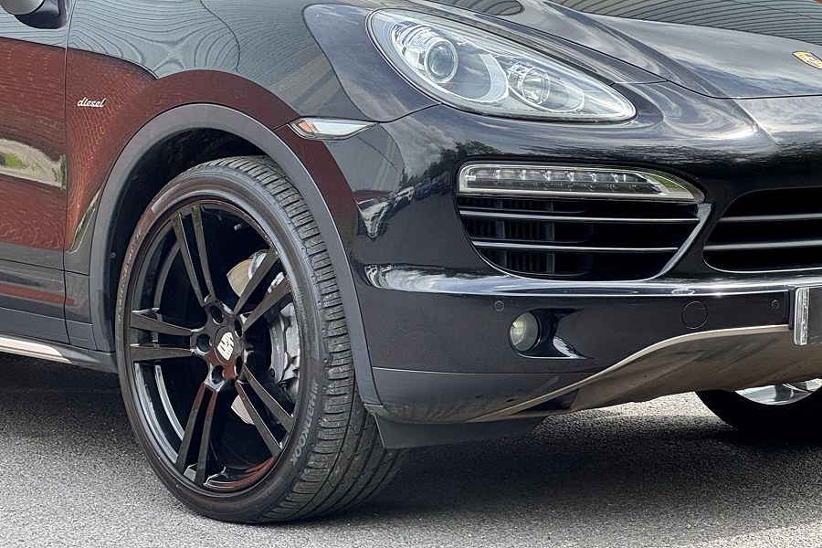 2014 Porsche Cayenne photo 10