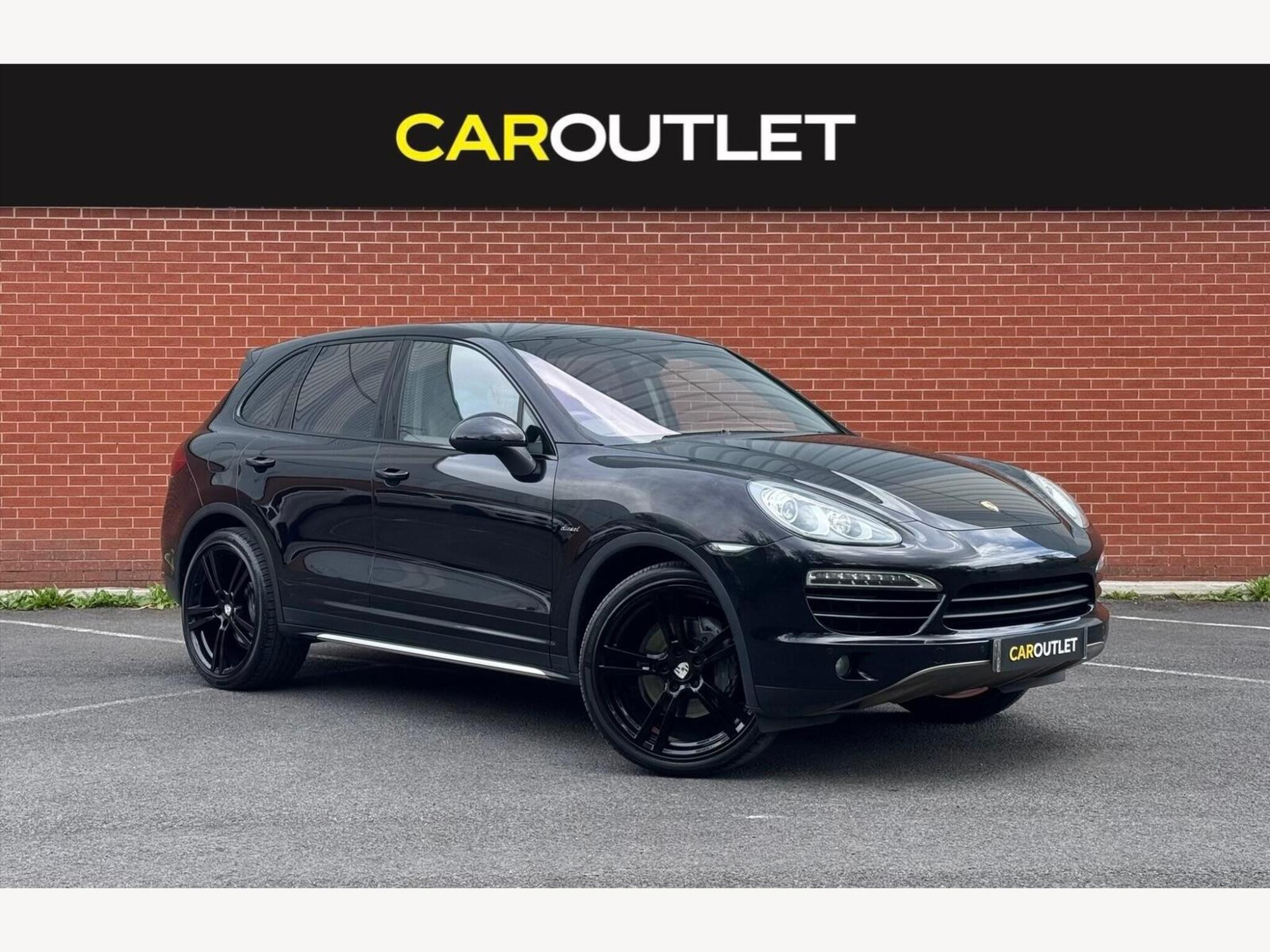 2014 Porsche Cayenne 3.0 TD V6 Tiptronic 4WD Euro 5 (s/s) 5dr for sale at Car Outlet UK