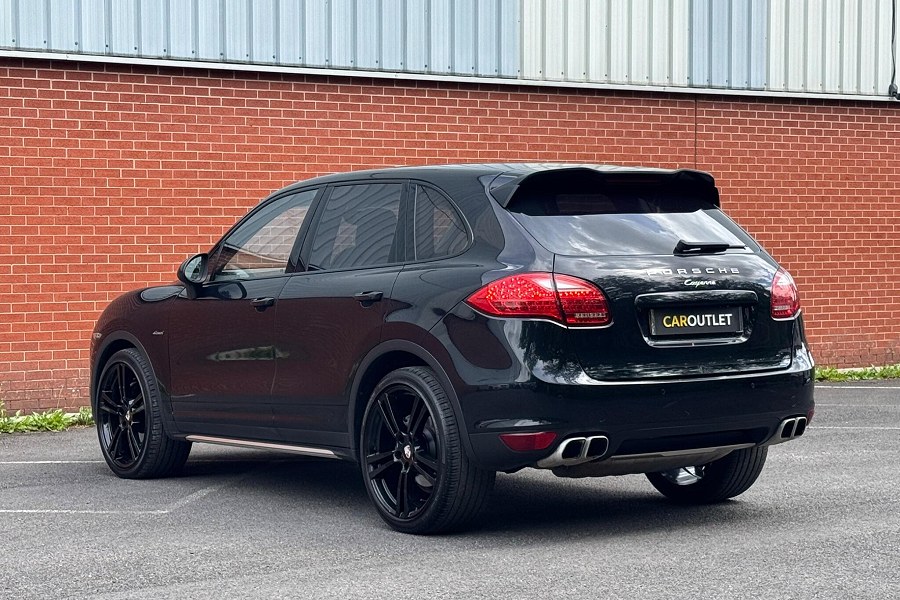 2014 Porsche Cayenne photo 6