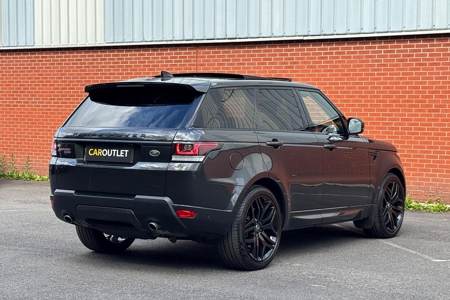 Land Rover Range Rover Sport photo 2