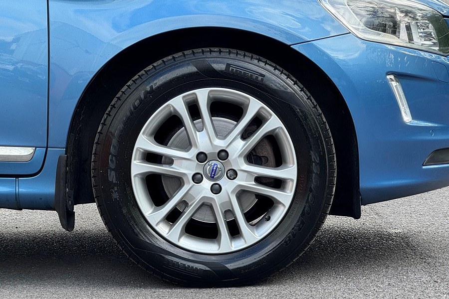 2015 Volvo XC60 photo 11