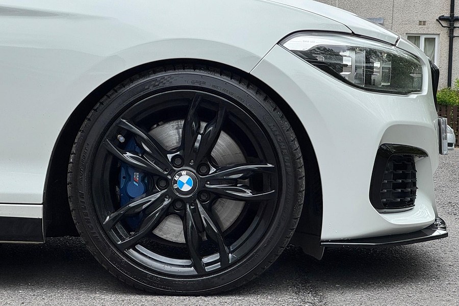 2017 BMW 1 Series photo 10