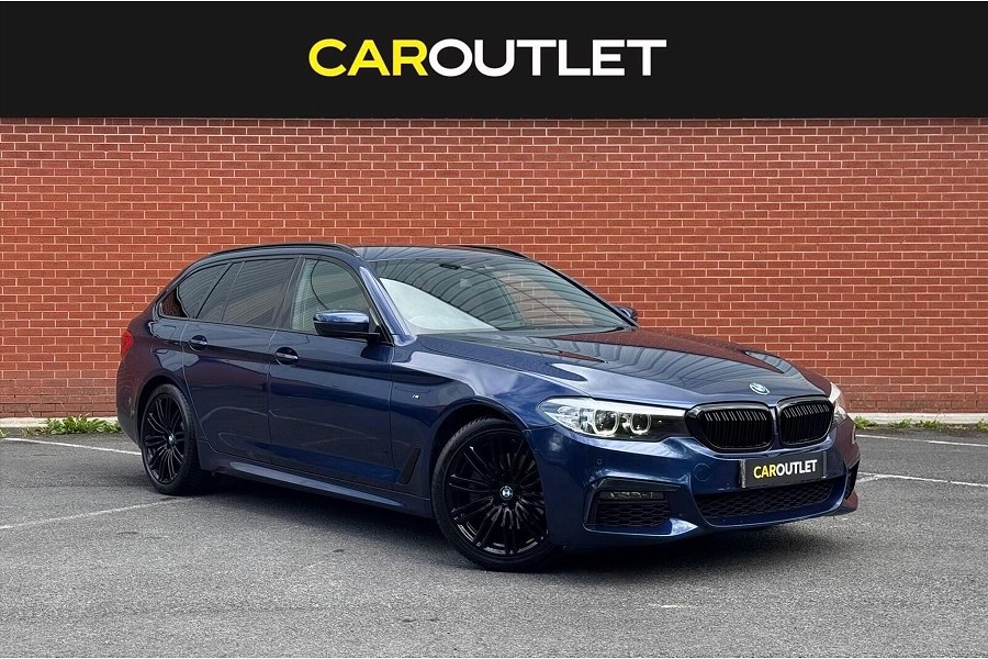 2019 BMW 5 Series photo 1