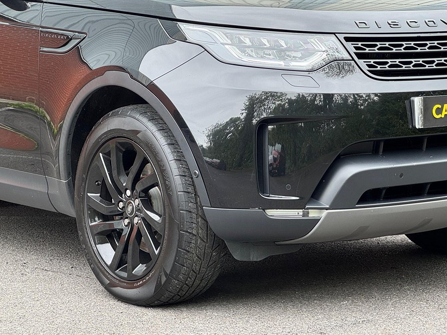 2017 Land Rover Discovery photo 9